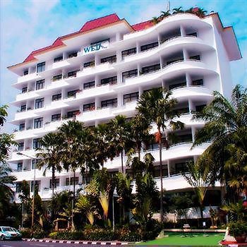Weta International Hotel Surabaya Eksteriør billede